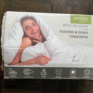 APSMILE-Hotel Collection Lightweight Down Feather Fibers Comforter King -